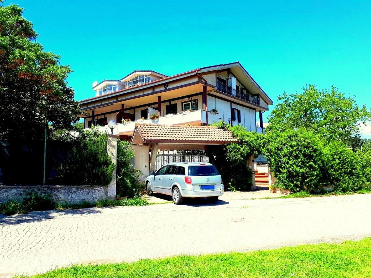 Apartament Casa Magnolia Pomezia Zewnętrze zdjęcie